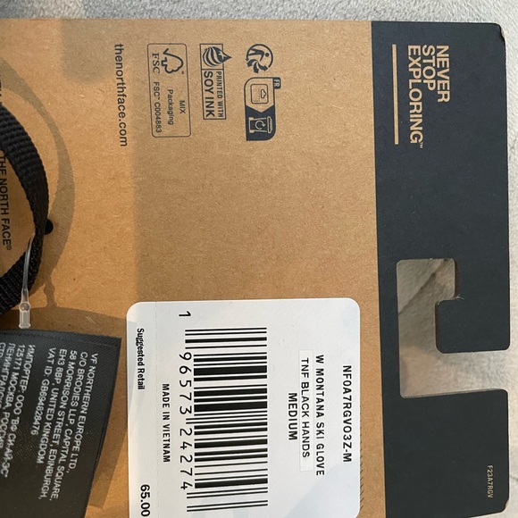 The North Face Ski Gloves -  Women’s Montana Ski Glove - Picture 3 of 3